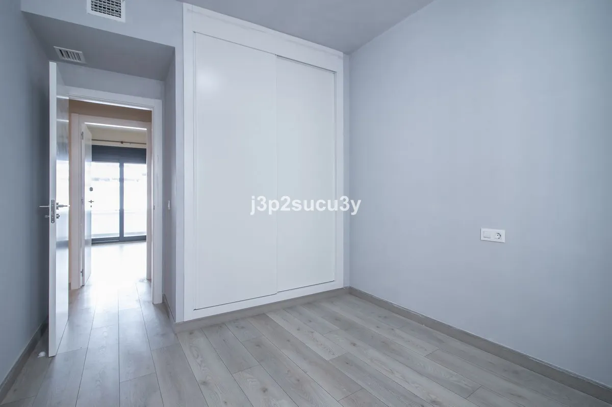 796bcef5-9d20-4dc5-b5c8-cd644908ff29