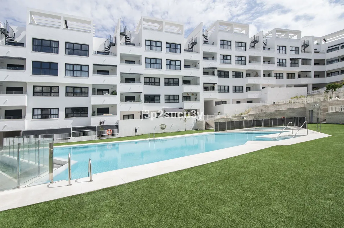 badf50a3-ac2f-4303-ae20-ae48a29b07b2