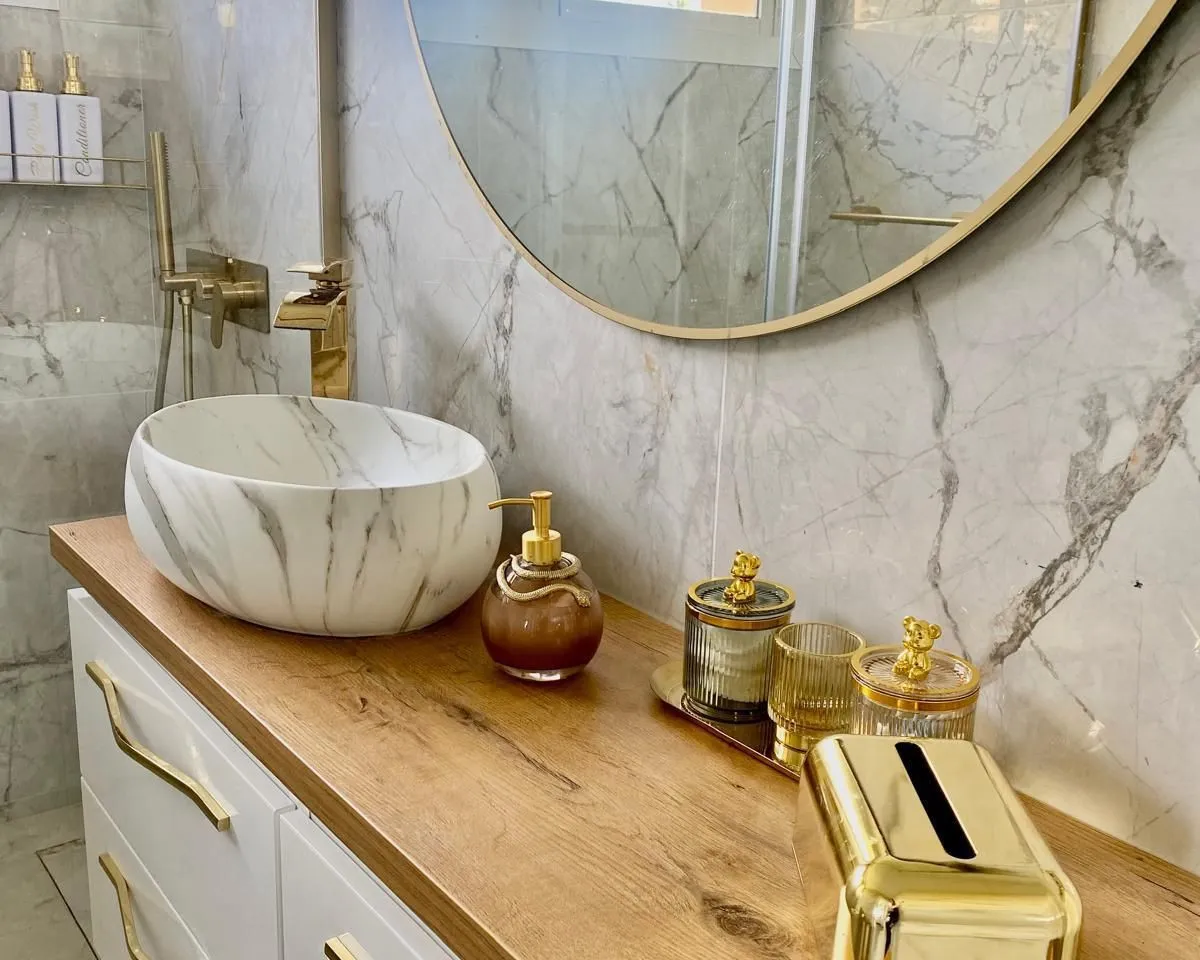 f62c85cf-3604-462a-b9f7-504c023411c1