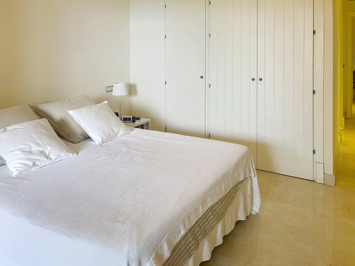 2eff20b7-1679-4823-9503-0c63baa5326d