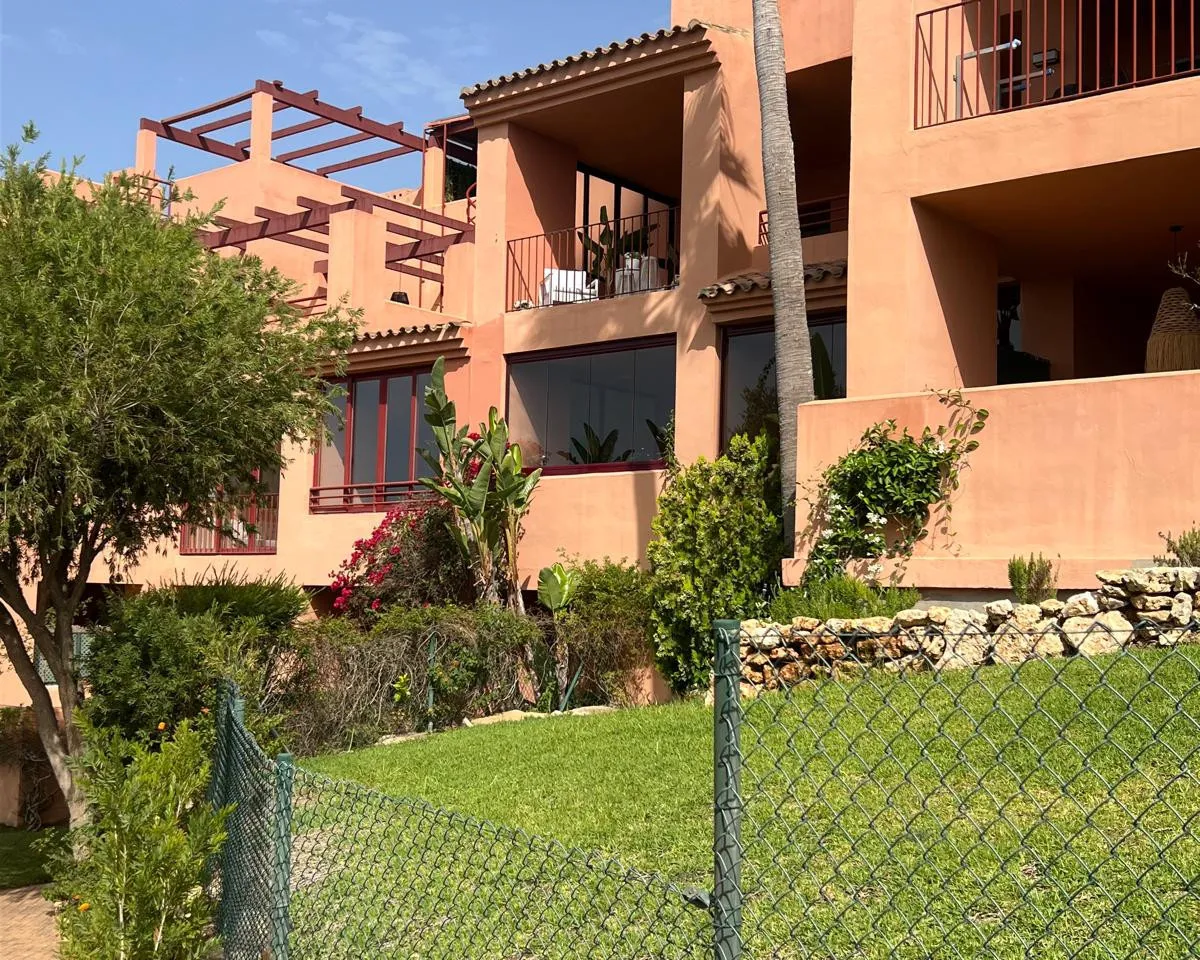 5a531f62-74ae-4301-ad73-a054ab698bd2