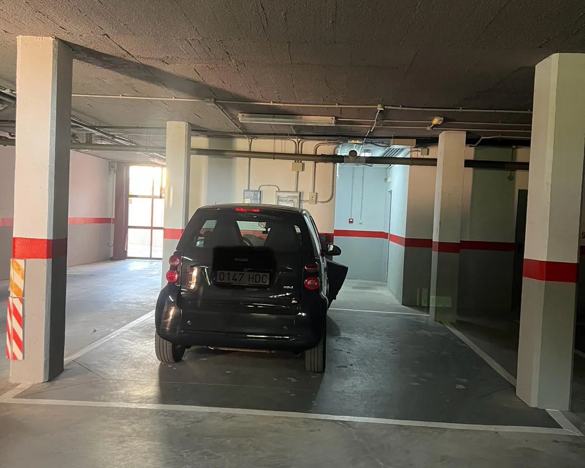 99e534fc-2964-4f37-859b-e3abc38c5a99