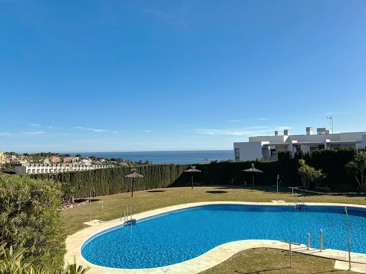 b3d4f407-4c9f-429f-8784-0079808d2baa