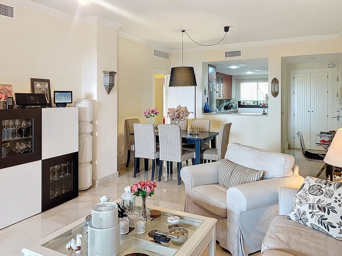 db586b93-7412-4cb7-901f-9a68c5451a34