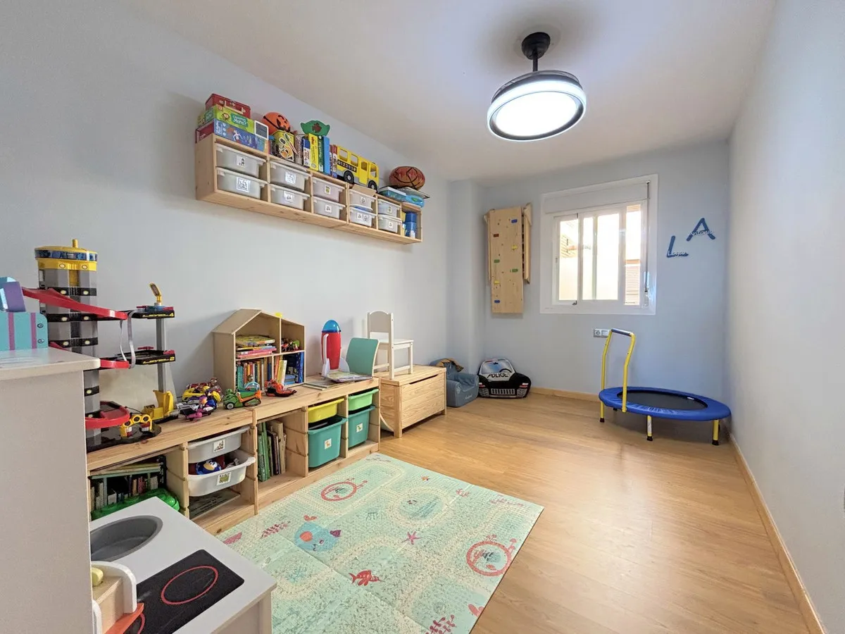 02bd115f-3f13-4a3b-ac06-9ae0218b5f0d