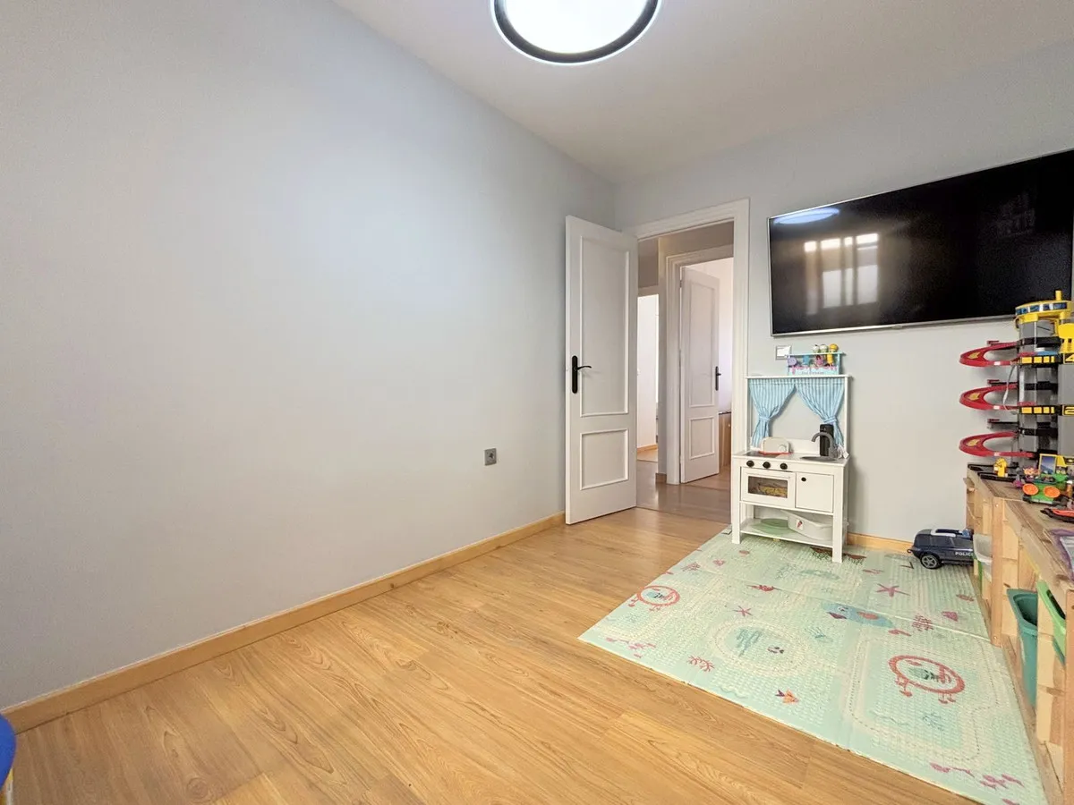 f4c2ba62-e895-44ac-8399-81b085e1ef9f