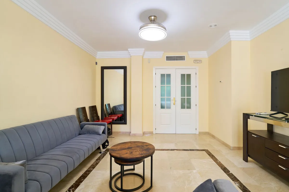 bb785362-d4f1-441d-a655-c3d649b19eff