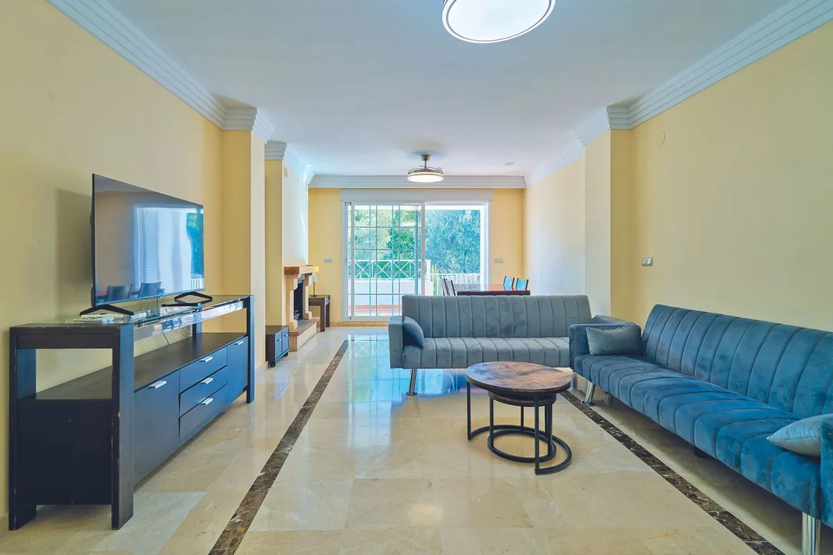 e5ff0ecc-9adb-4dd2-ba83-694877ae33e5