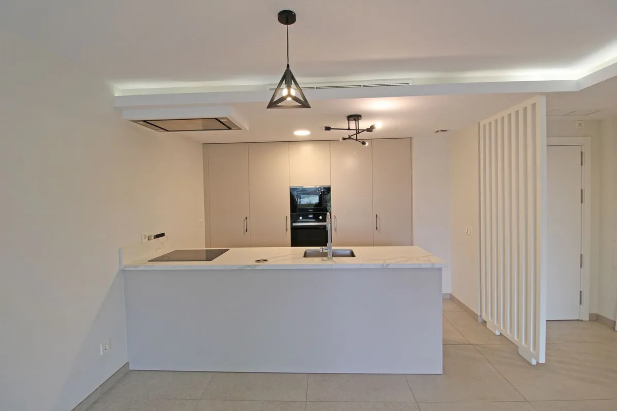 1be0c163-f610-4c39-bf08-abaa1ded609a