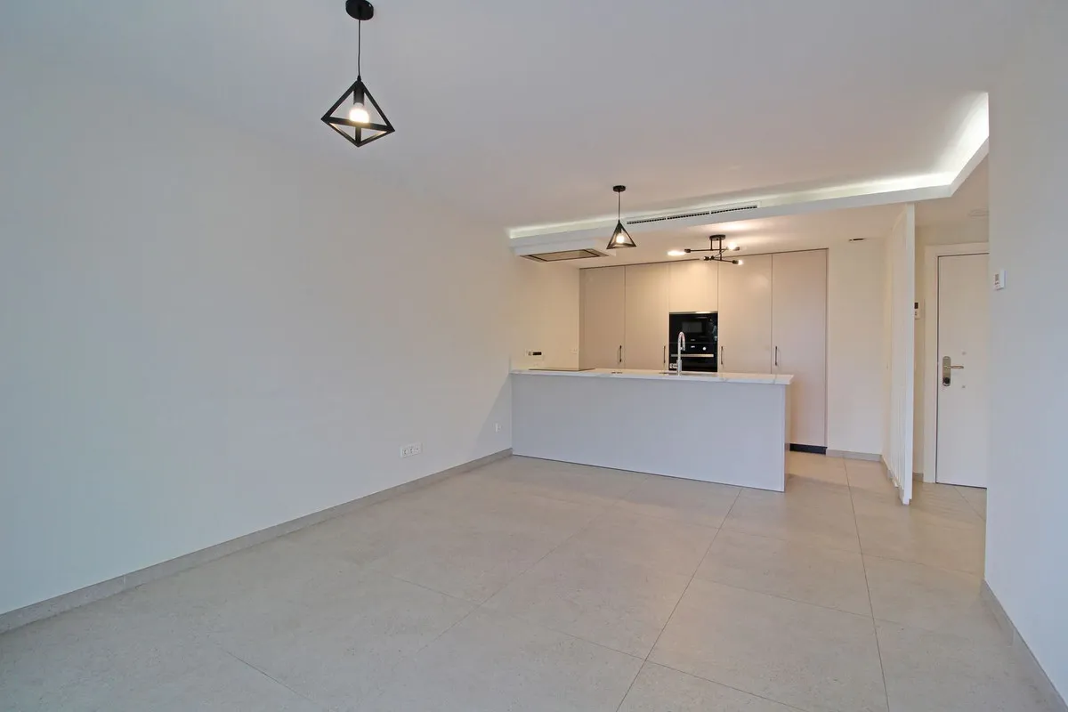 48543f5e-c438-44c7-af05-4a42641a12f5