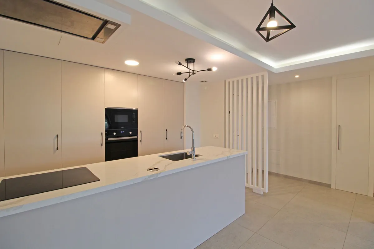 75c1a193-ca71-41a9-acc8-7762ab63ccf3