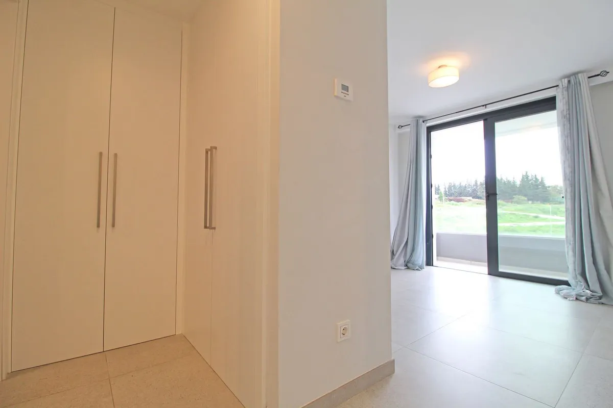 fa23ca2a-0d57-48db-a08d-2eba5a3f9d8f