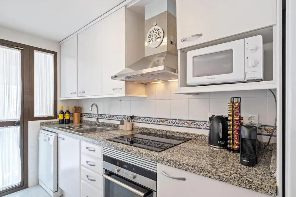 210e4e09-cf66-470f-8169-cd18a343f4c2