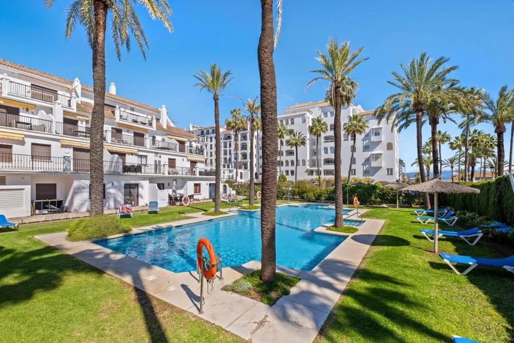 842513c5-33aa-4f52-889d-f652474f38a5