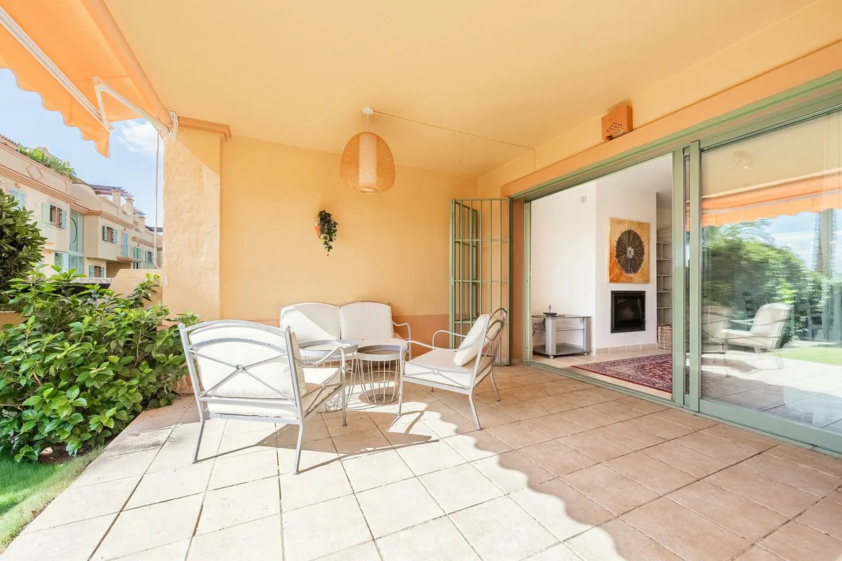 403b40fa-2f70-4b25-8d91-0f445c0463fd