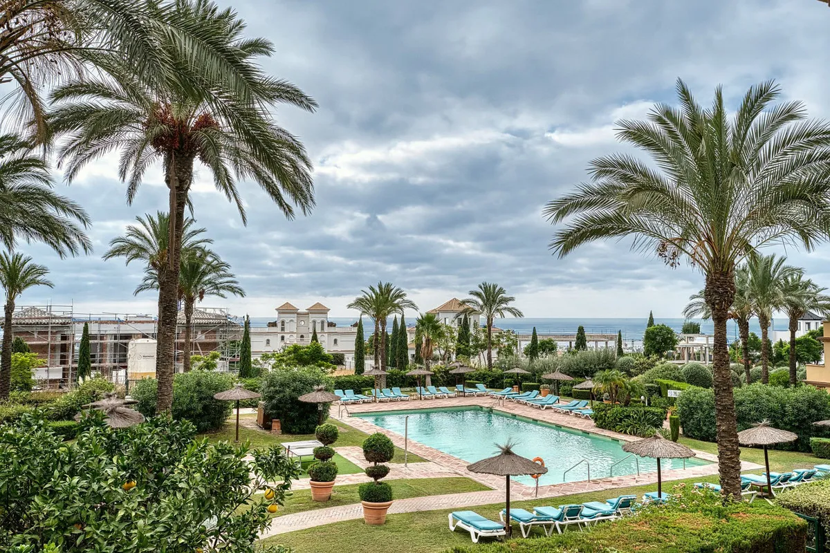 8ca9aa6b-39b6-4f62-ab33-b5f5844b197d