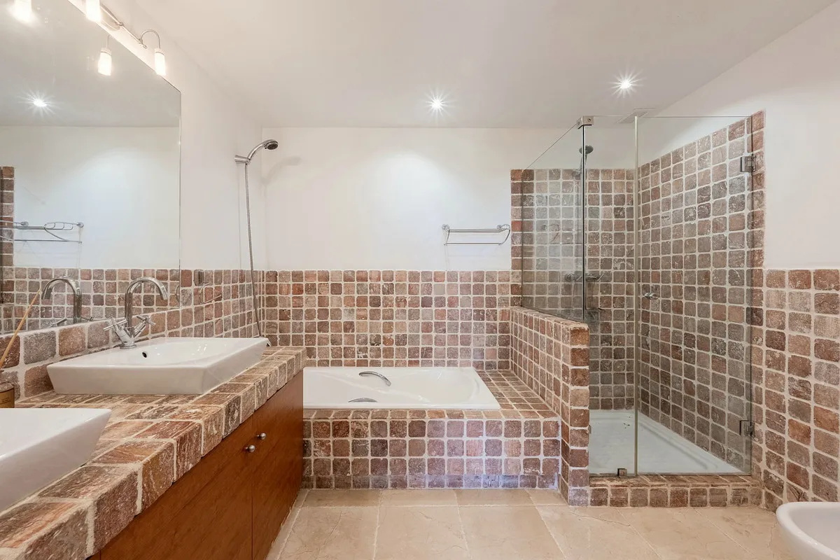 9a8ba434-7a0e-461a-b842-7b4216eefb81