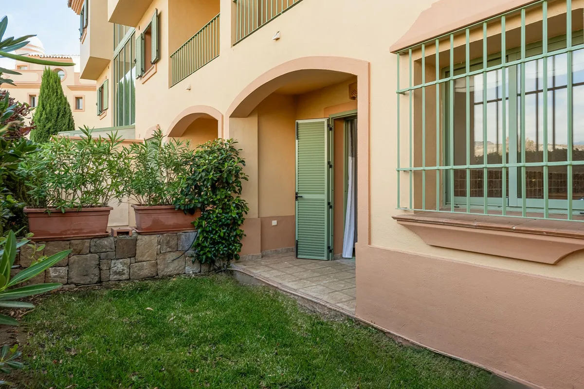 b0164c3b-b85f-4744-bf06-1713fa25aefe