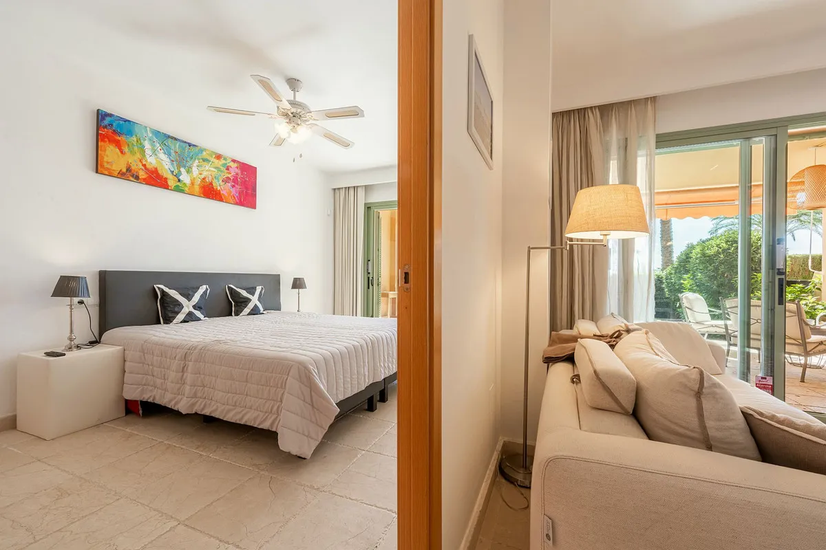 ff846437-114f-43e6-b4a1-5e1165fefec3