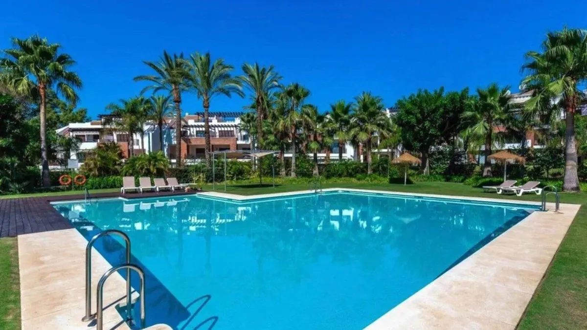 23751745-2fc3-4337-90ab-55147dd1b5c3