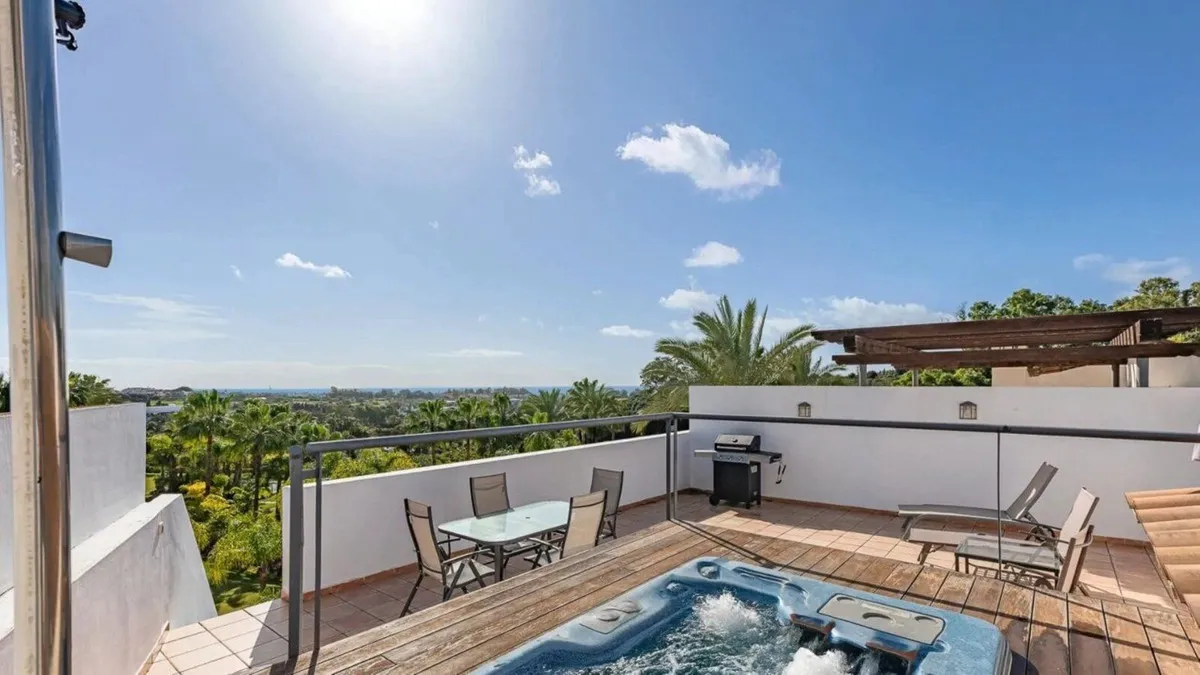 a61dde2e-3cab-4953-8b46-6a836ddbcf14