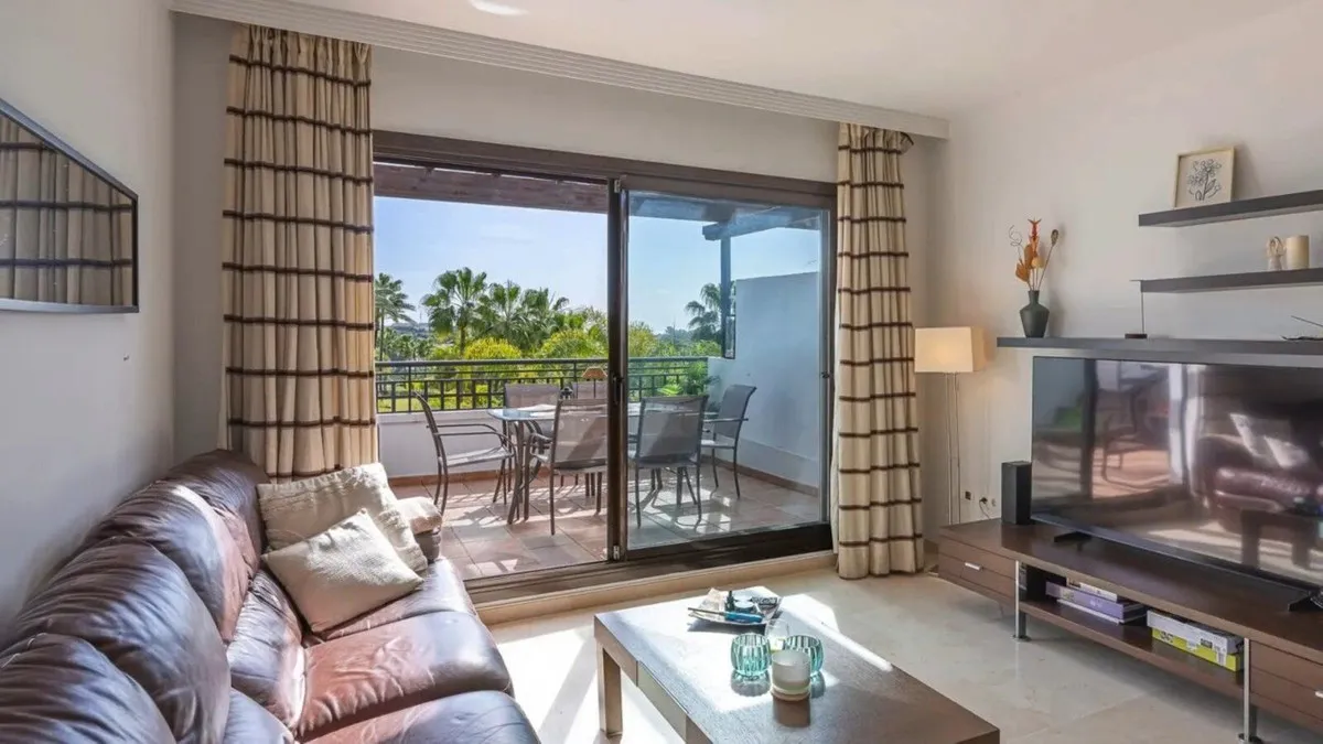 d817f936-467b-4339-b2bb-c118a3467403