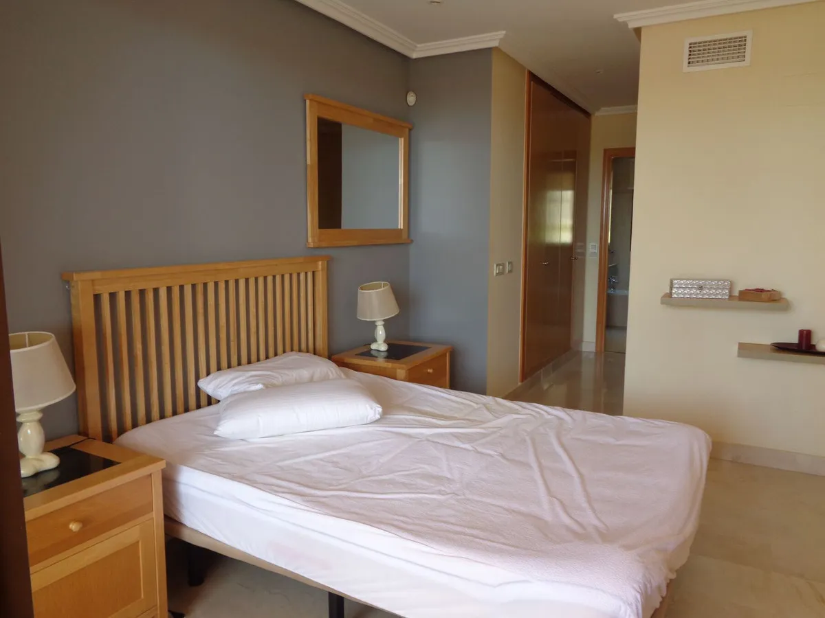 1240d34c-62f4-49e3-9e80-d7ad08712c3a