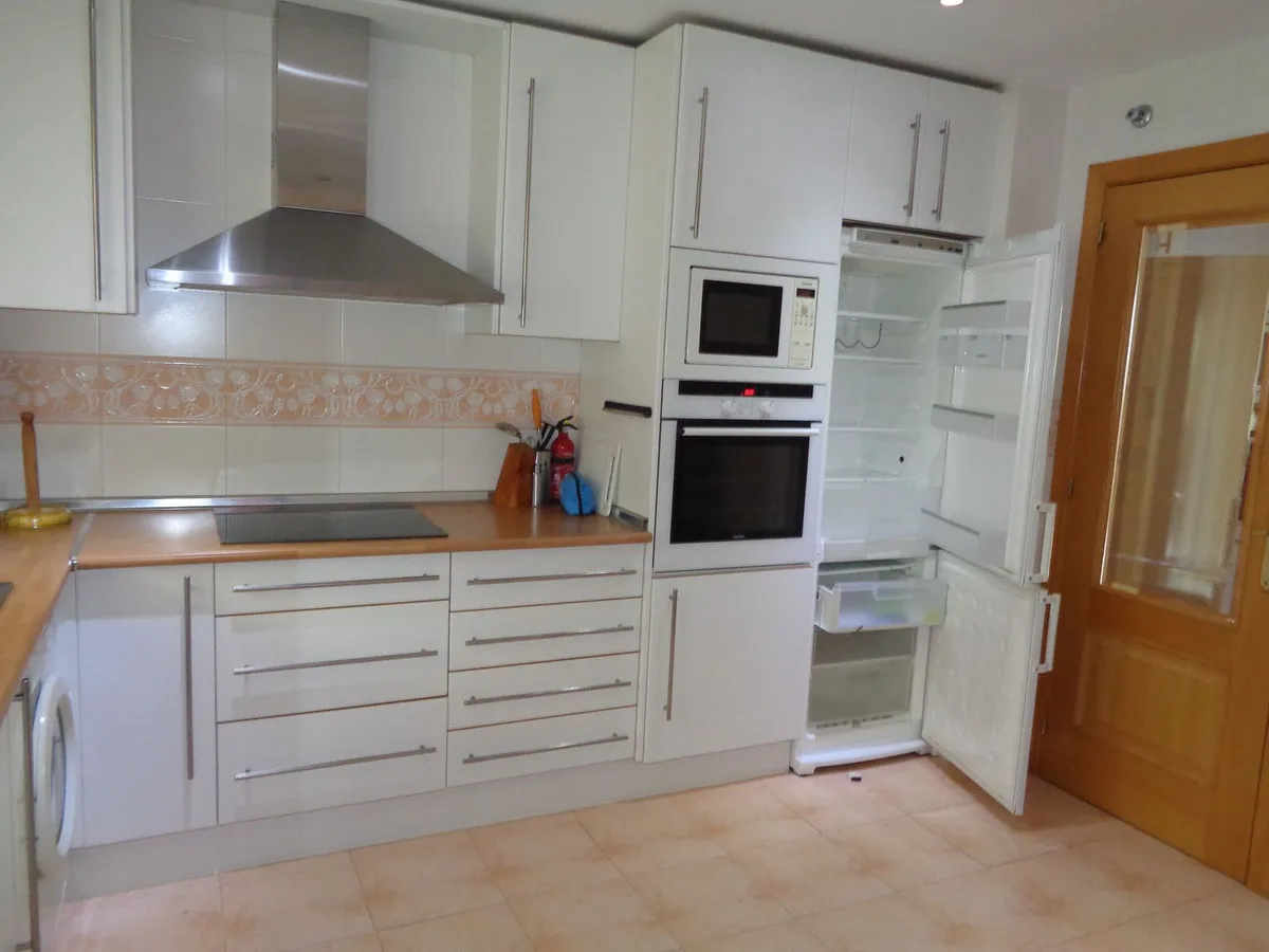 271977b5-2e0d-4478-b830-ffa62b09eb7d