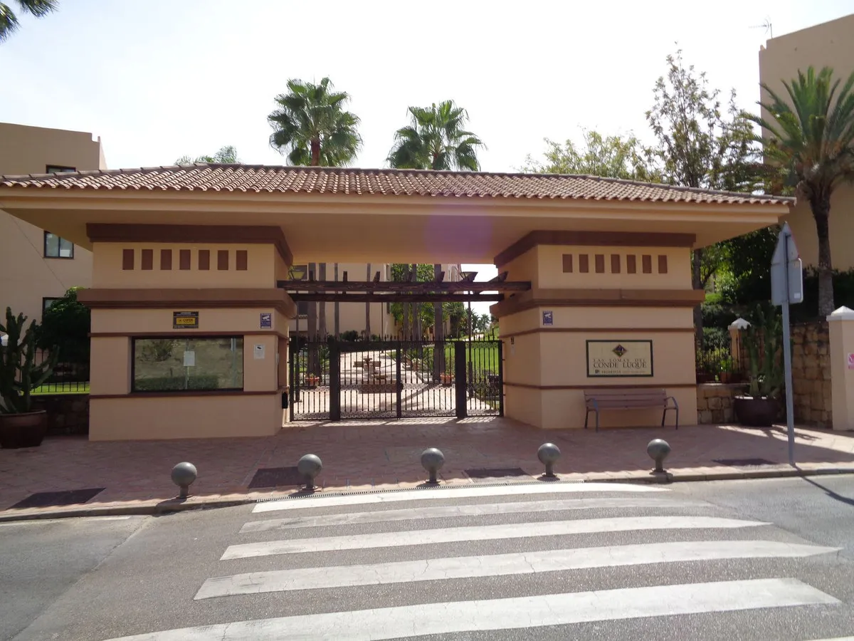 5e4168cd-7052-4f18-9f26-b1e6d3a390d6