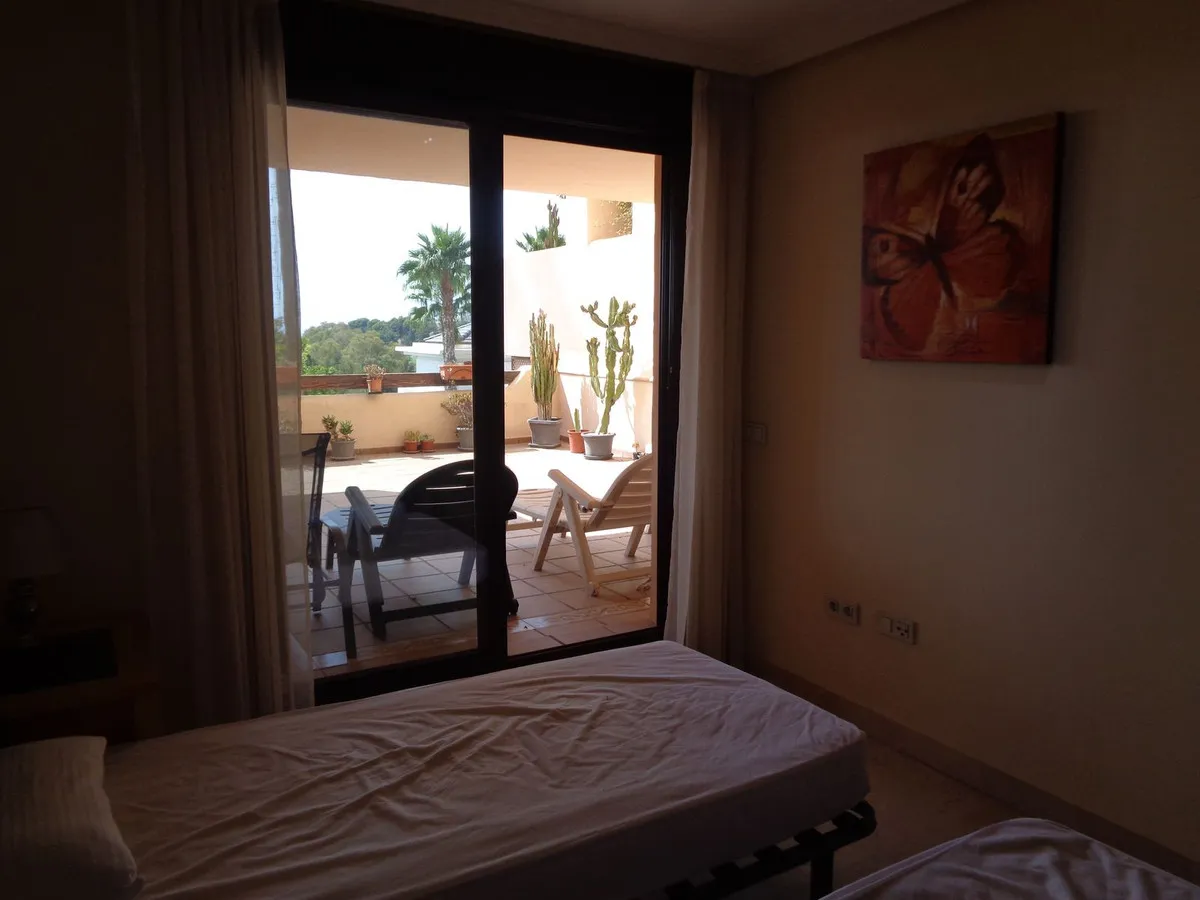 c4f9c2a1-8c5e-420d-bcf2-fa48cc16c203