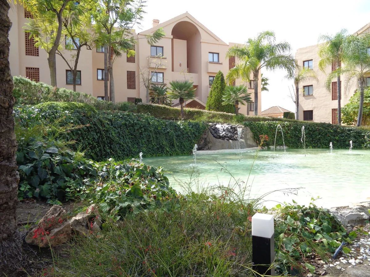 f7bd57c5-4c34-4c16-a8b1-0633a9e4d3c0