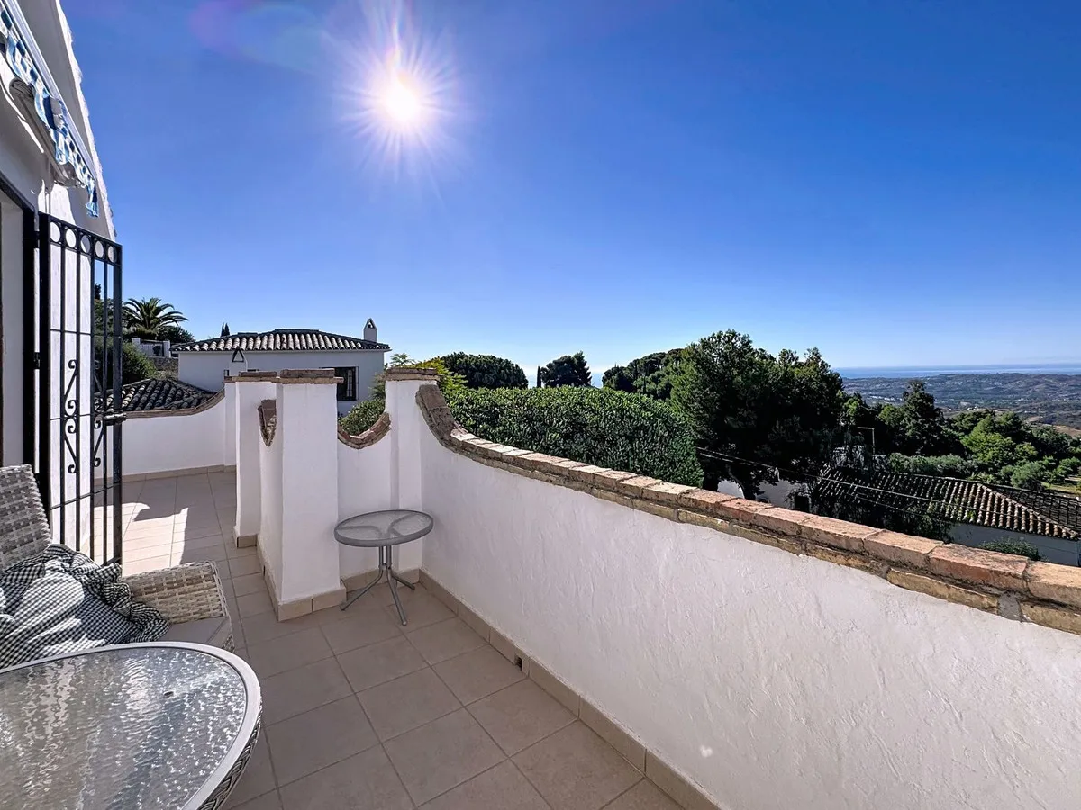 080888bf-f6b6-400b-acad-fb647a28d378