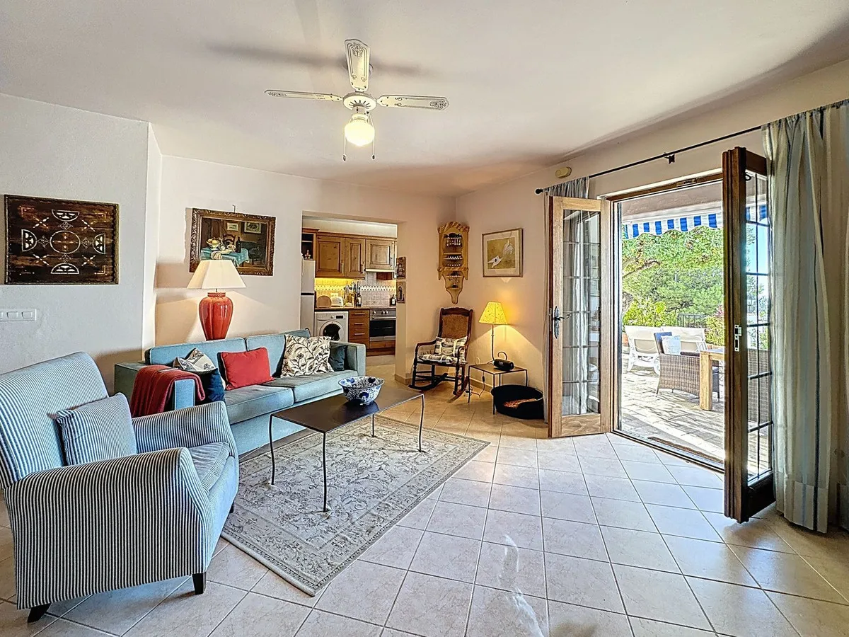 9108cf7b-f7a5-4e4b-8947-0182995d4e42