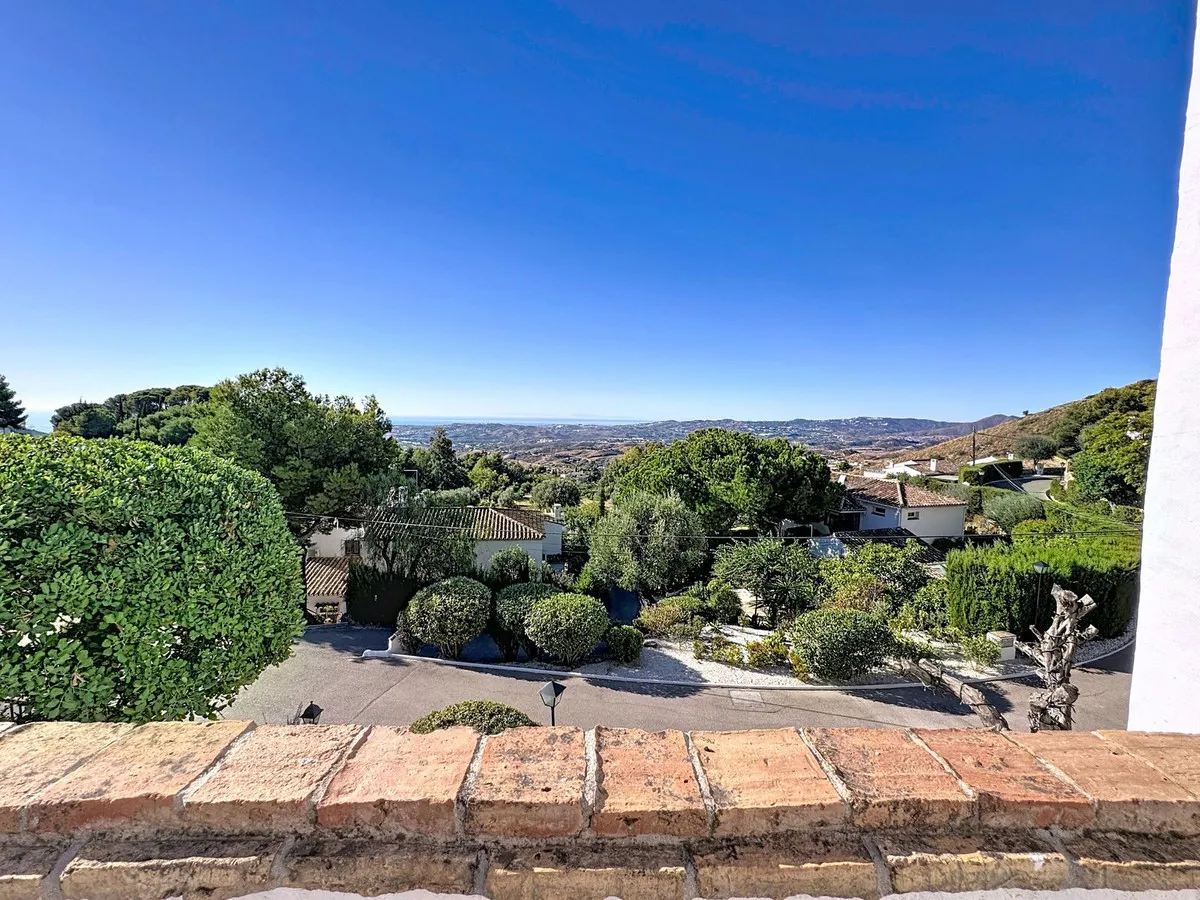 eb446085-c925-4af9-8a86-9f6dd1ddf35c