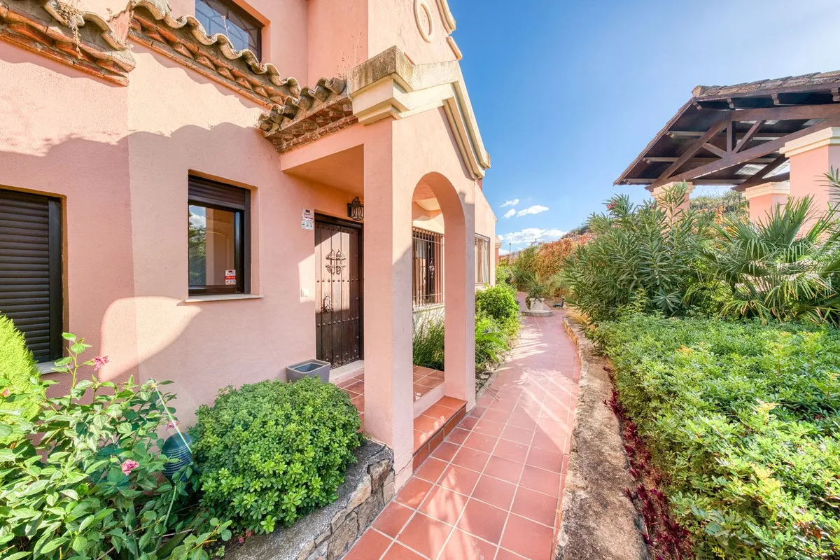 8a5ffea6-7c71-48ea-98f3-d00c78864640