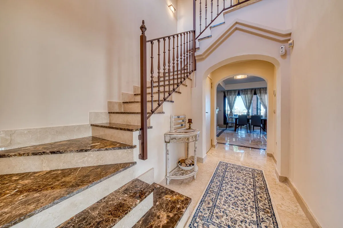 eb7e62ad-5ff5-47e7-85e4-4976167071ef