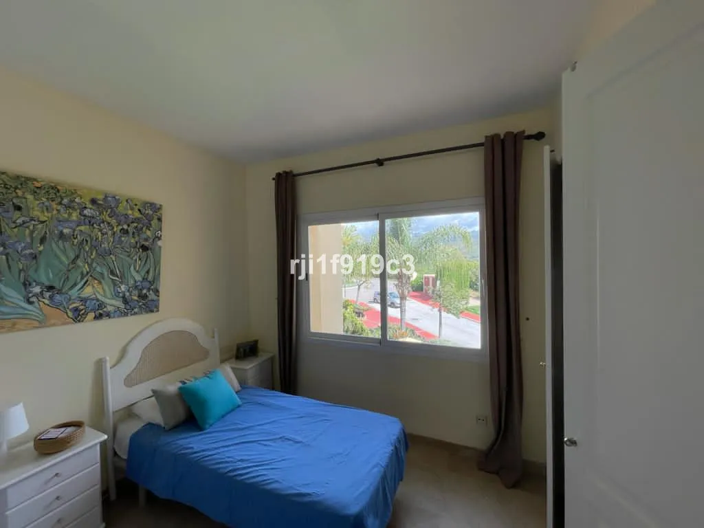 8a2883ac-f7e9-4e0f-aeb4-f31cfe1883ff