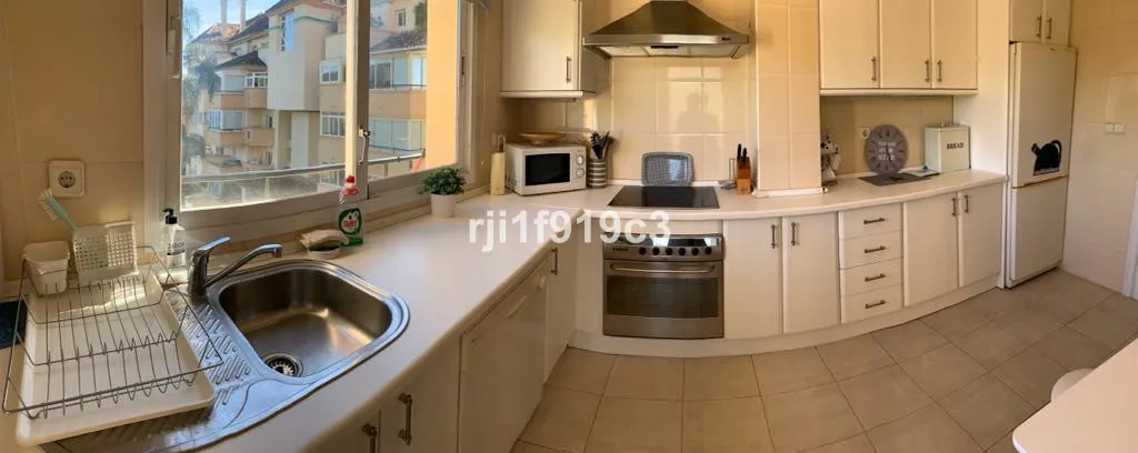 c9c73490-268c-48ae-a189-e39f24560680