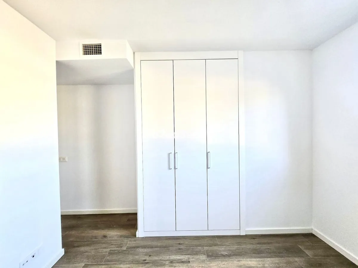 d3c8a60b-1709-4df3-96d8-1744f85e1ad6