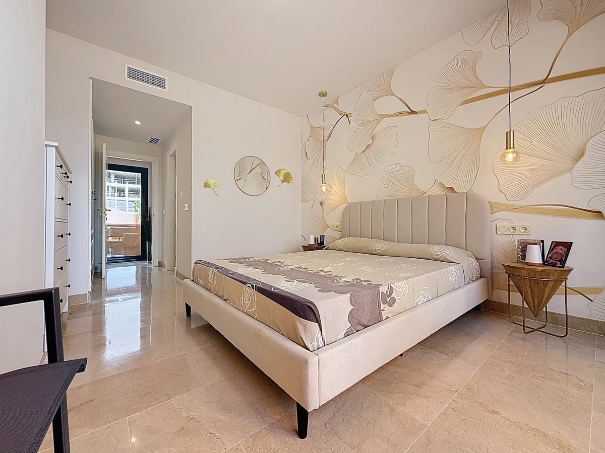 406c0b9e-81f4-4838-a133-c1114a5f90d6