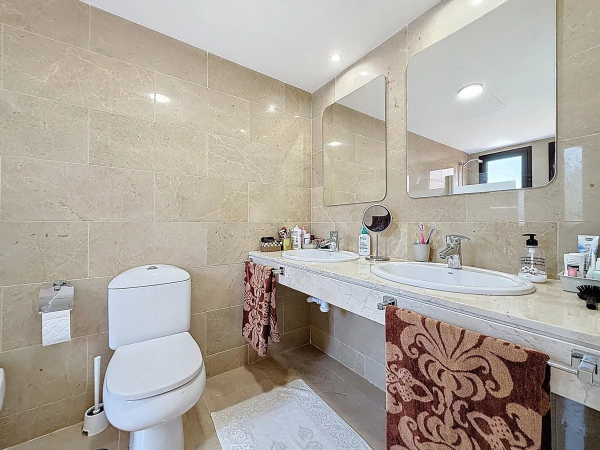 902ac662-2694-4cf6-ad9d-f6b95eaf7586