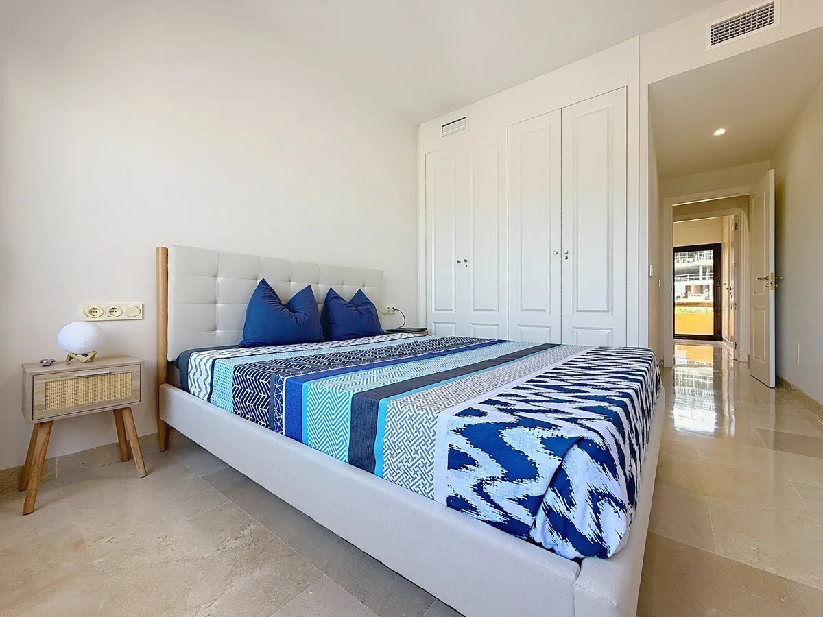 b855c871-0d9f-4697-a74e-fdc9d752ee0d