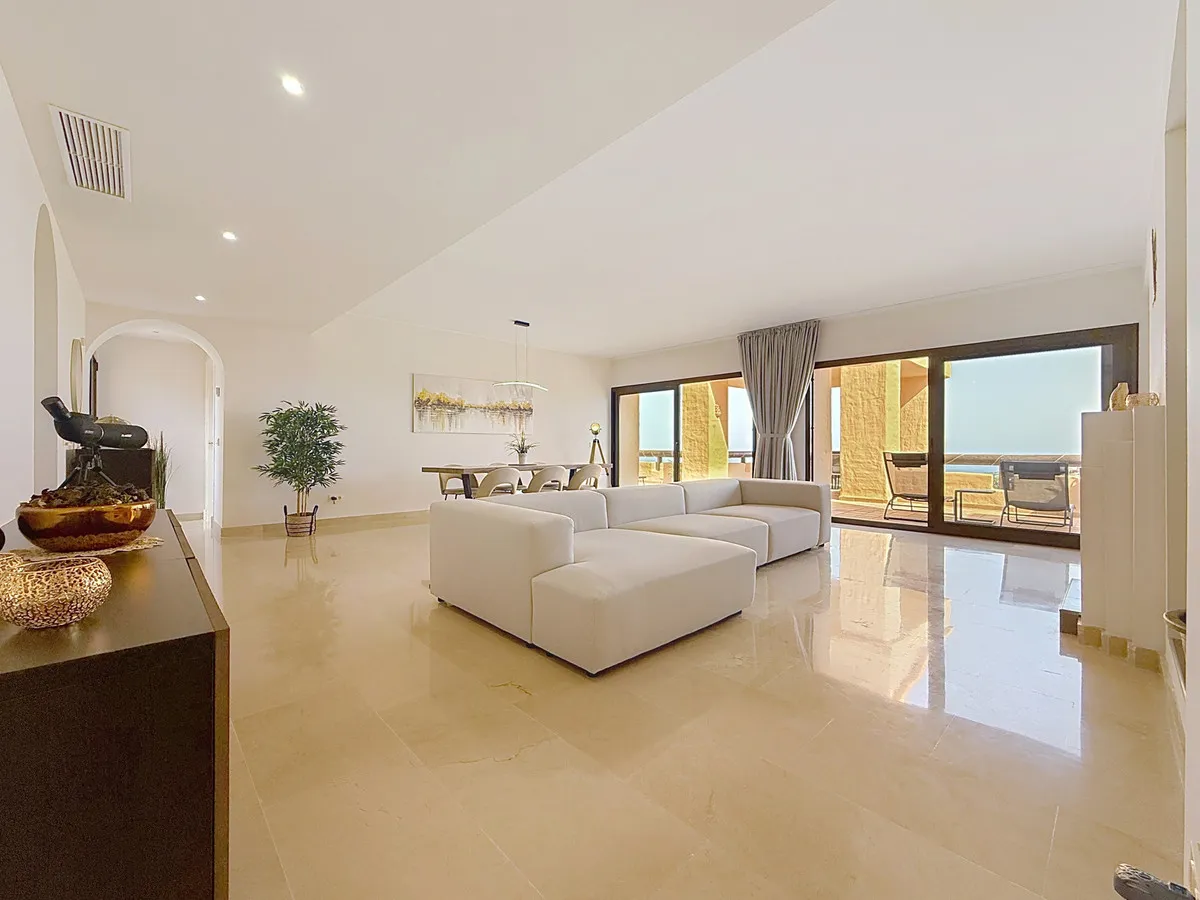 dc60e949-2aa8-4076-8d64-303affaeeb91