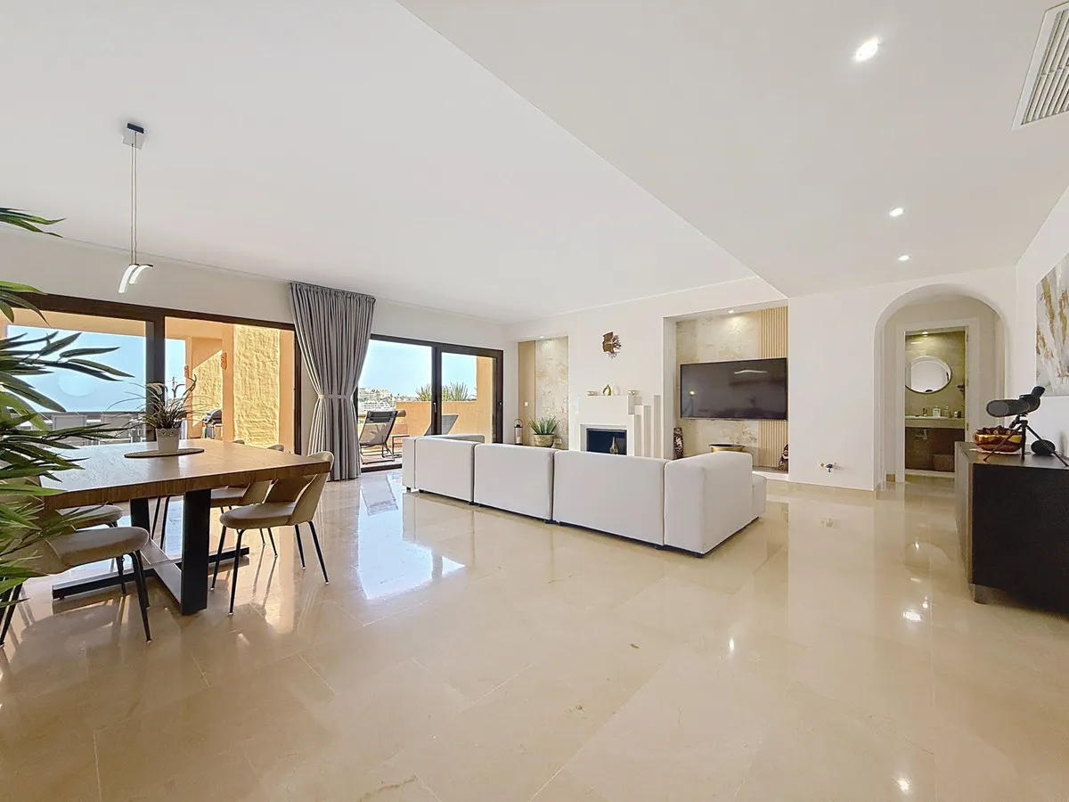 e4ebee15-9ff4-45ea-af58-0a42b724559e