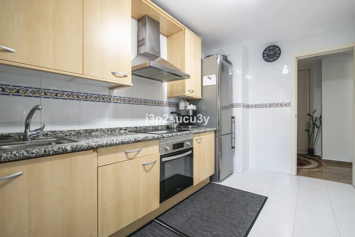 5b8f9402-d4b7-4b4e-b65a-0b15f5af500f