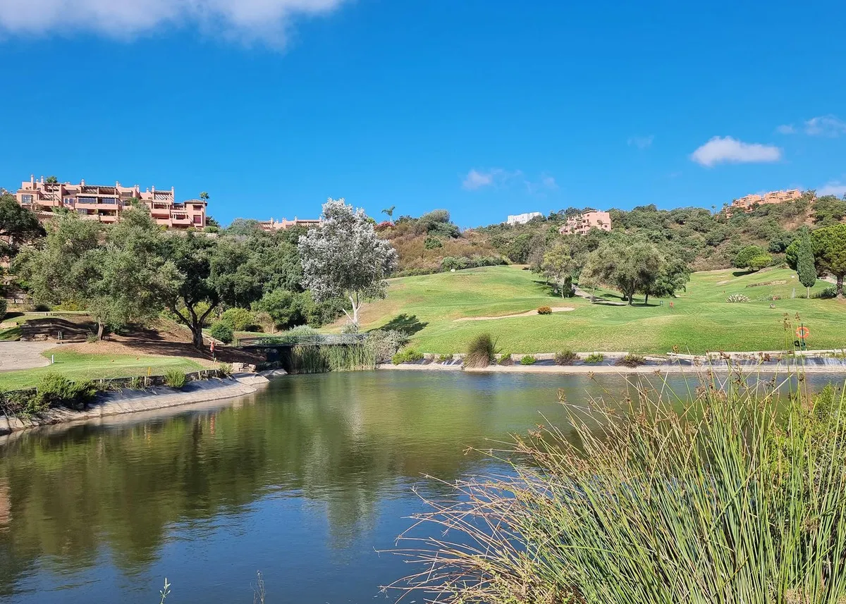 35b58e21-4000-476b-8d2e-9fb0a352f079