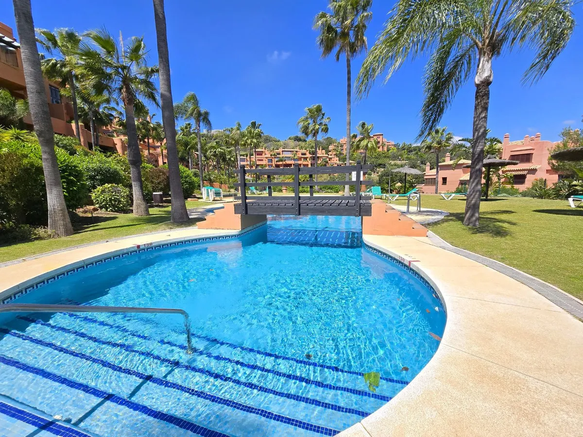 4a2b3334-0792-40a8-8c45-eeb12be1d0b6