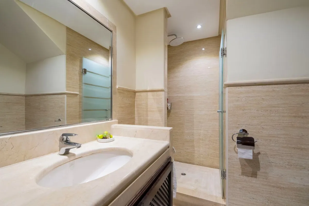 7b28344b-9c57-4b63-a48a-1b959575e4bb