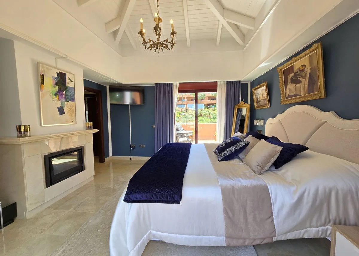 916c4640-55dc-4e47-a331-6ae1d74d81e4