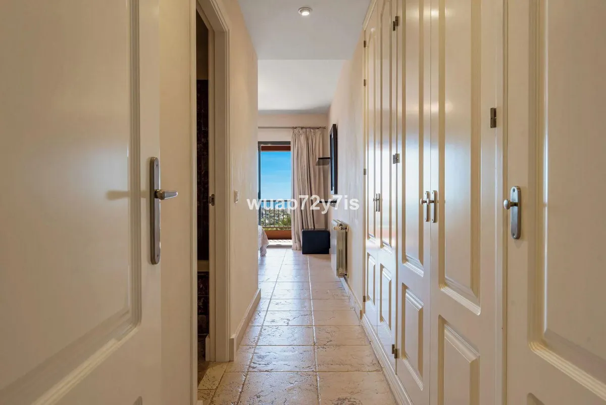 419a6783-930b-4255-8bb6-d7680247abbc